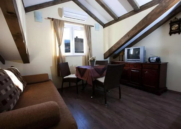 Magic Apartment